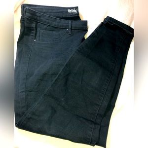 🌹🌹Mossimo  Denim Jeans Size 14🌹🌹